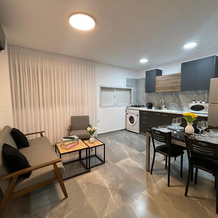 דירת החלומות - 5 דקות נסיעה מהים Apartment Ashkelon Exterior photo